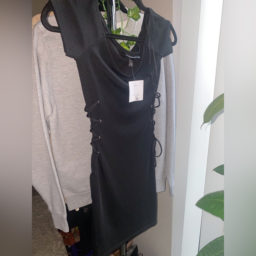 🚨🚨 Black TopShop ribbed mini dress